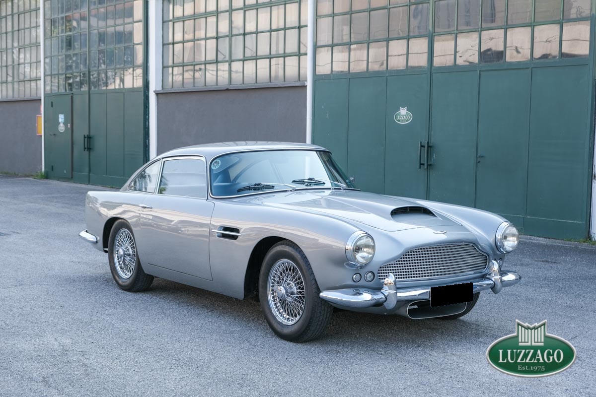 Aston Martin - DB4 MKII (1 of 349 LHD)