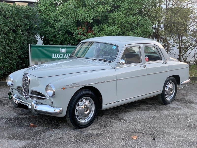 Alfa Romeo 1900 Super - 1956