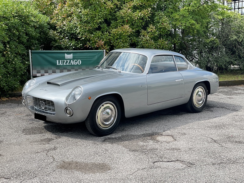 Lancia Flaminia Sport Zagato 2.5 (1 of 99) - 1960
