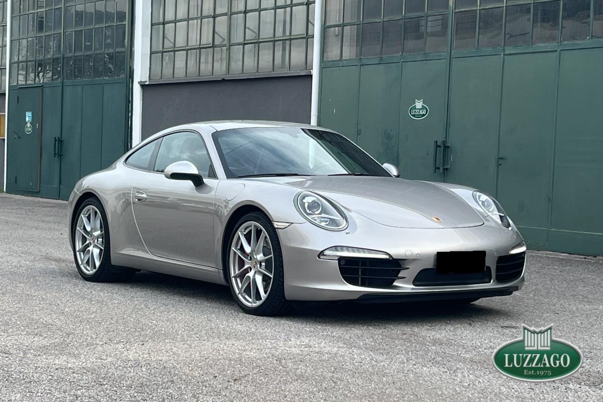 Porsche - 911 (991) Carrera S