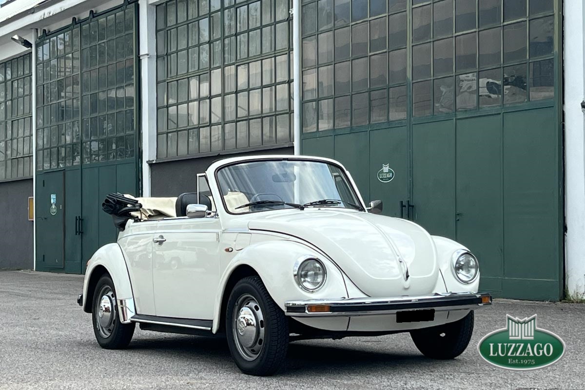 Volkswagen - Beetle Cabriolet 1303