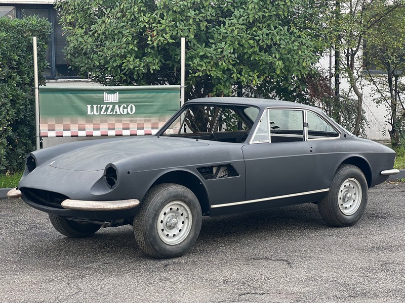 Ferrari - 330 GTC (1 of 598)