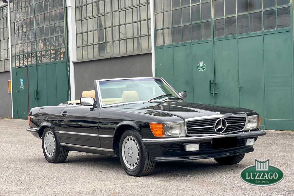  - 300 SL Automatic (R107)