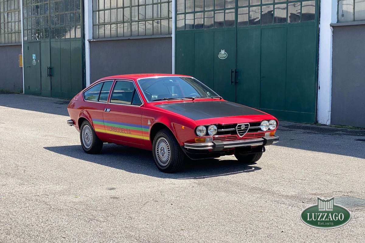 Alfa Romeo - Autodelta Alfetta Turbodelta (1 of 400)