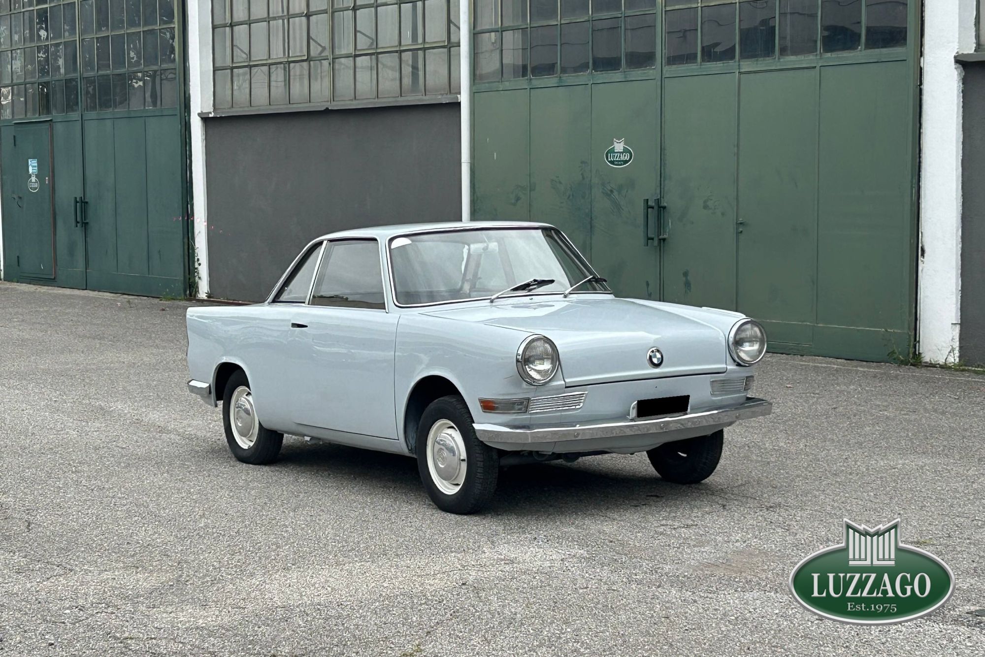 BMW - 700 Coupè