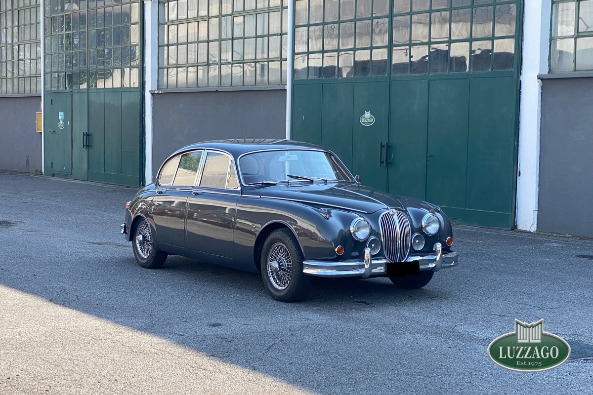 Jaguar - MKII 3.8