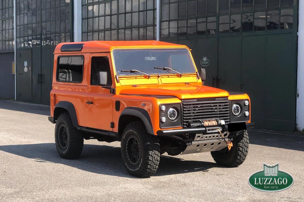 Land Rover - Defender 90 2.5 TDi