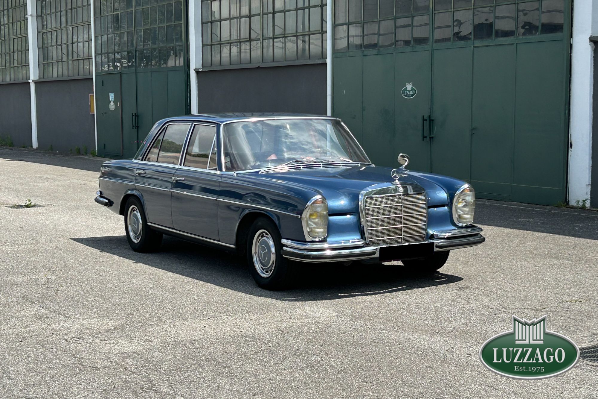Mercedes-Benz - 250 SE (W111)